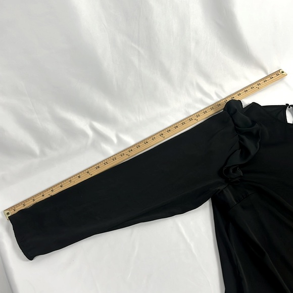 Lane Bryant Ruffle Sleeve Top - Picture 7 of 7